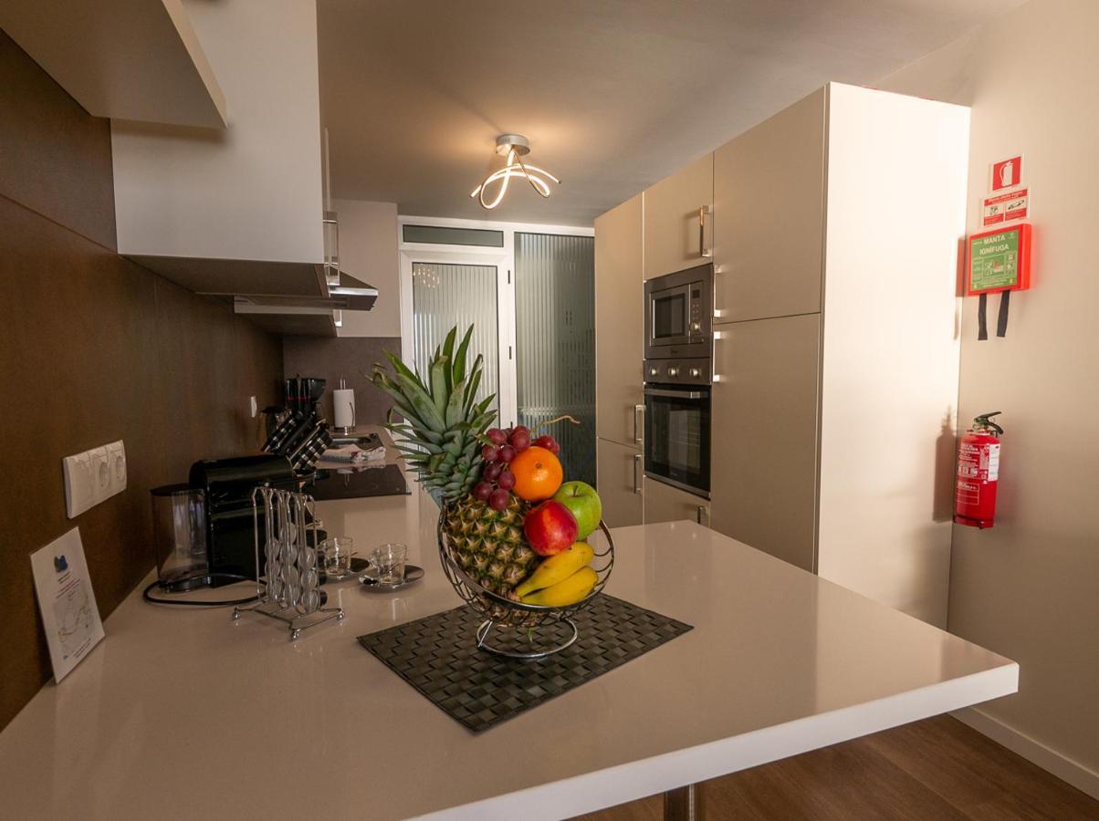 Madeira Mar - Seaview Apartament *